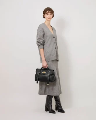 Alexa Black Natural Grain Women
