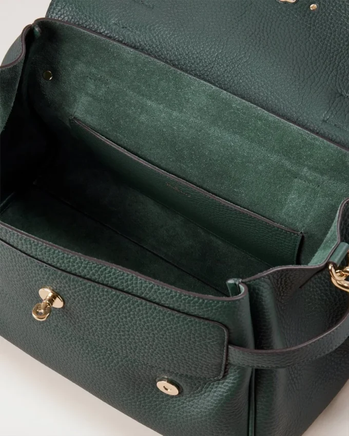 Alexa Mulberry Green Heavy Grain Sustainable Icons