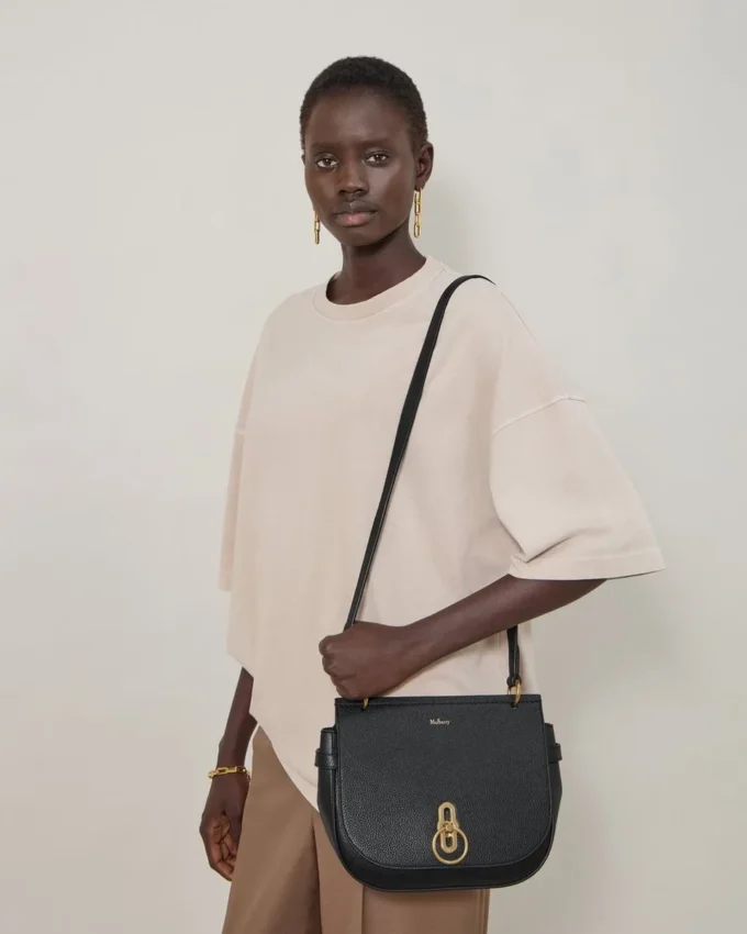 Amberley Satchel Svart Small Classic Grain Dam