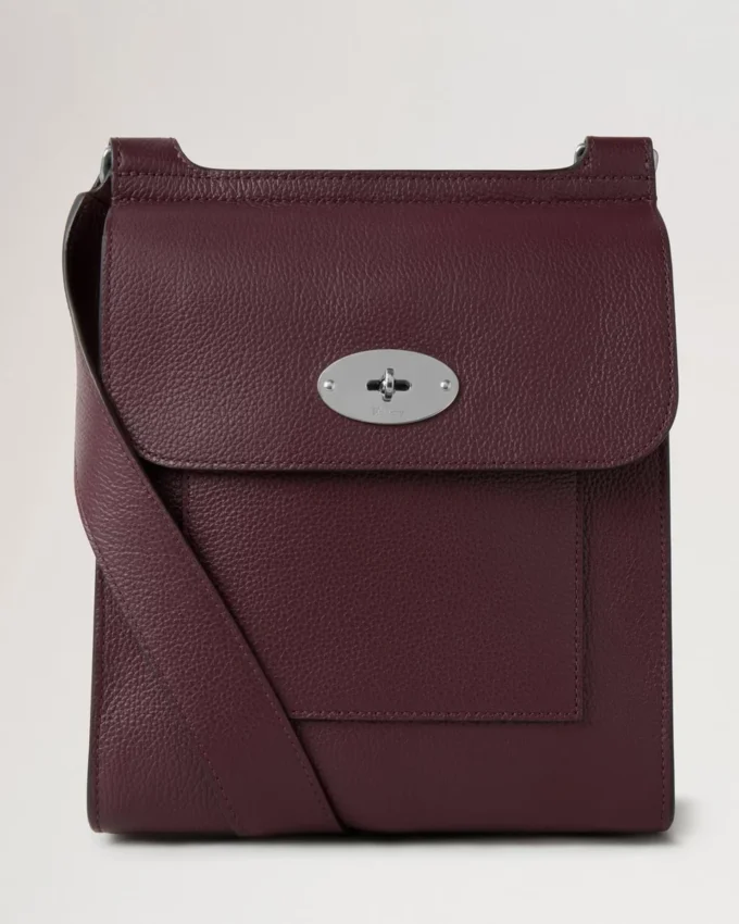 Antony Black Cherry Small Classic Grain Dam Antony Black Cherry Small Classic Grain Dam