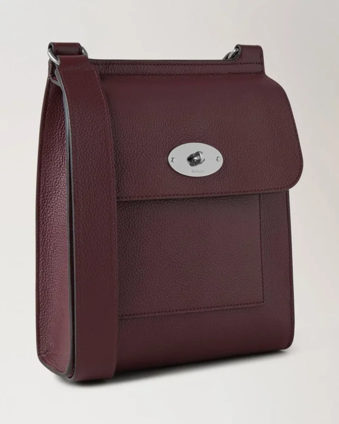 Antony Black Cherry Small Classic Grain Dam Antony Black Cherry Small Classic Grain Dam