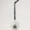 Bayswater Globe-julgranskula i Mulberry Green glas från Little Luxuries Bayswater Globe-julgranskula i Mulberry Green glas från Little Luxuries