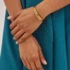 Bayswater smal metallarmband Guld i antik stil Bayswater smal metallarmband Guld i antik stil