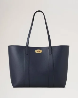 Bayswater Tote Night Sky & Poplin Blue Liten klassisk struktur med kontrast Bayswater Tote Night Sky & Poplin Blue Liten klassisk struktur med kontrast