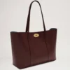 Bayswater-väska i burgundy, litet klassiskt kornat läder, Mulberry Bayswater-väska i burgundy, litet klassiskt kornat läder, Mulberry