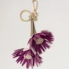 Blommig nyckelring – Dahlia Blossom Pink & Orchid Bloom blandade material
