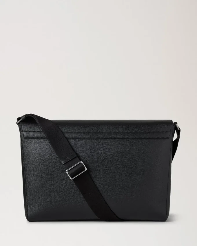 Chiltern Crossbody Messenger Svart Liten Klassisk struktur Chiltern Crossbody Messenger Svart Liten Klassisk struktur
