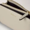 Continental bifold-plånbok med dragkedja, Chalk, Small Classic Grain Continental bifold-plånbok med dragkedja, Chalk, Small Classic Grain