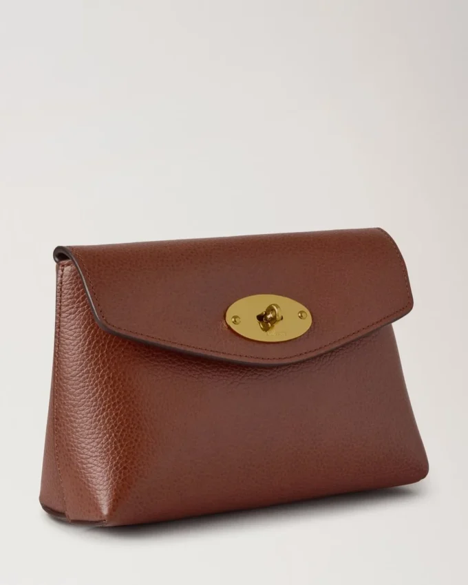 Darley kosmetisk påse Oak Small Classic Grain Women Darley kosmetisk påse Oak Small Classic Grain Women