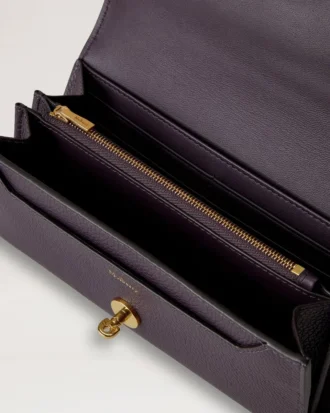 Darley plånbok Deep Aubergine Small Classic Grain