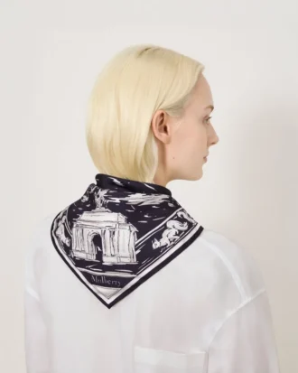 Fyrkantig scarf – British Park Deep Aubergine Silk Twill