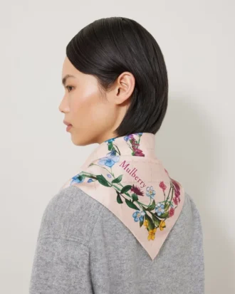 Fyrkantig scarf – vildblommig rosa silkestwill