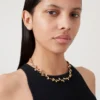 Halsband med blad från Mulberry i guld och blandade material för kvinnor Halsband med blad från Mulberry i guld och blandade material för kvinnor
