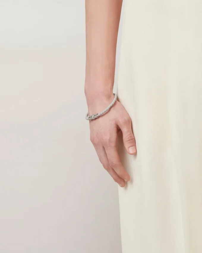 Iris-armband i kolgrått och mörkgrått med Heavy Grain-struktur