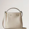 Islington Bucket Chalk Small Classic Grain Women