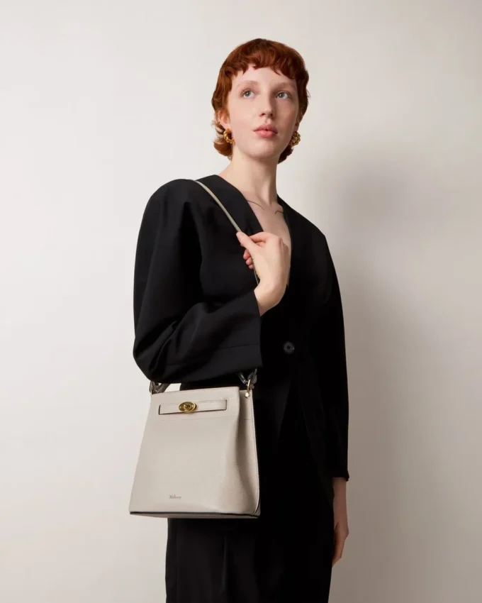 Islington Bucket Chalk Small Classic Grain Women
