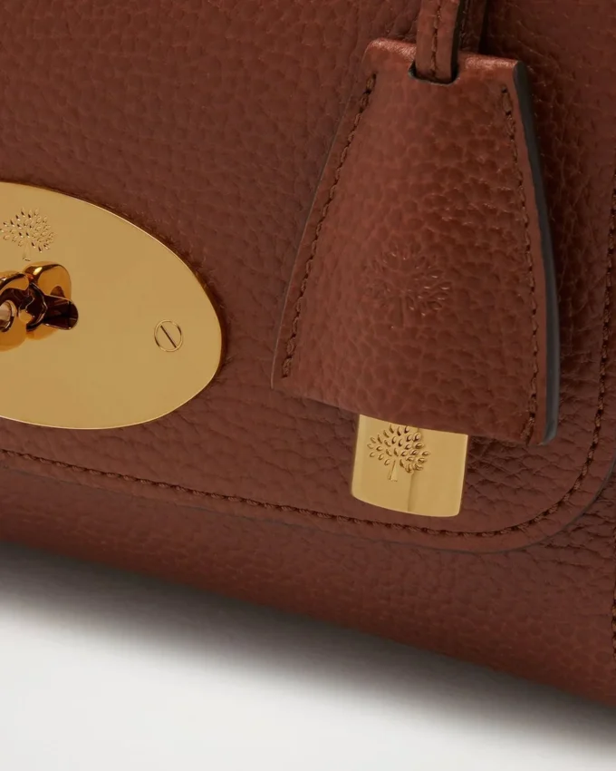 Lily-väska i ek, läder med liten klassisk struktur, Mulberry Lily-väska i ek, läder med liten klassisk struktur, Mulberry