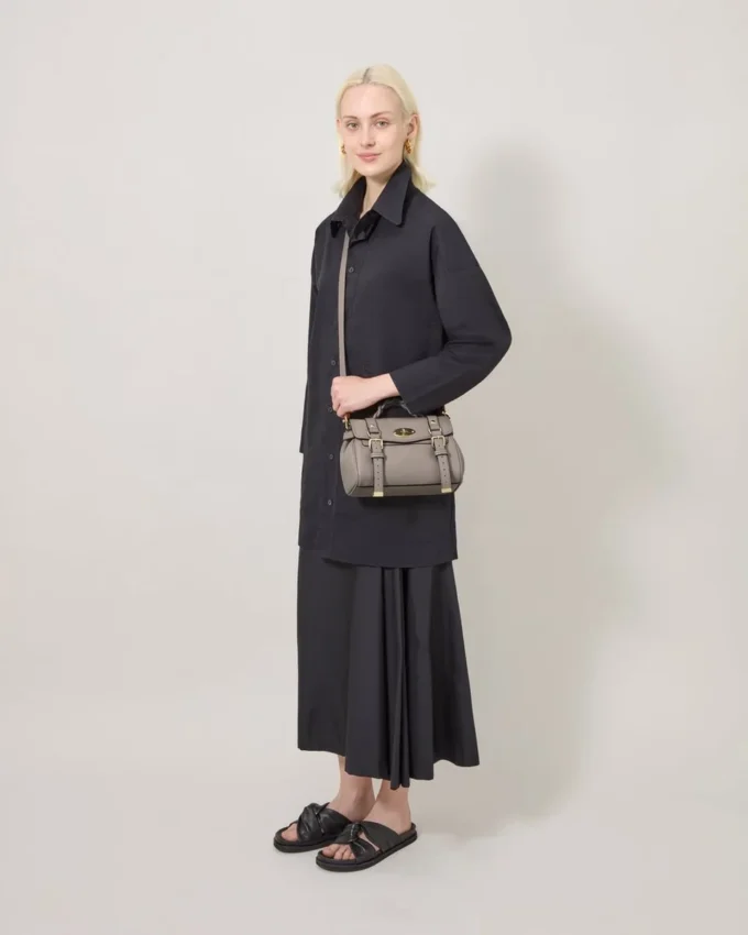 Mini Alexa Cashmere Taupe Heavy Grain Dam Mini Alexa Cashmere Taupe Heavy Grain Dam