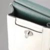 Mini Antony Begagnad Gräsgrön, vit & Mulberry Green Liten klassisk kornstruktur Mini Antony Begagnad Gräsgrön, vit & Mulberry Green Liten klassisk kornstruktur