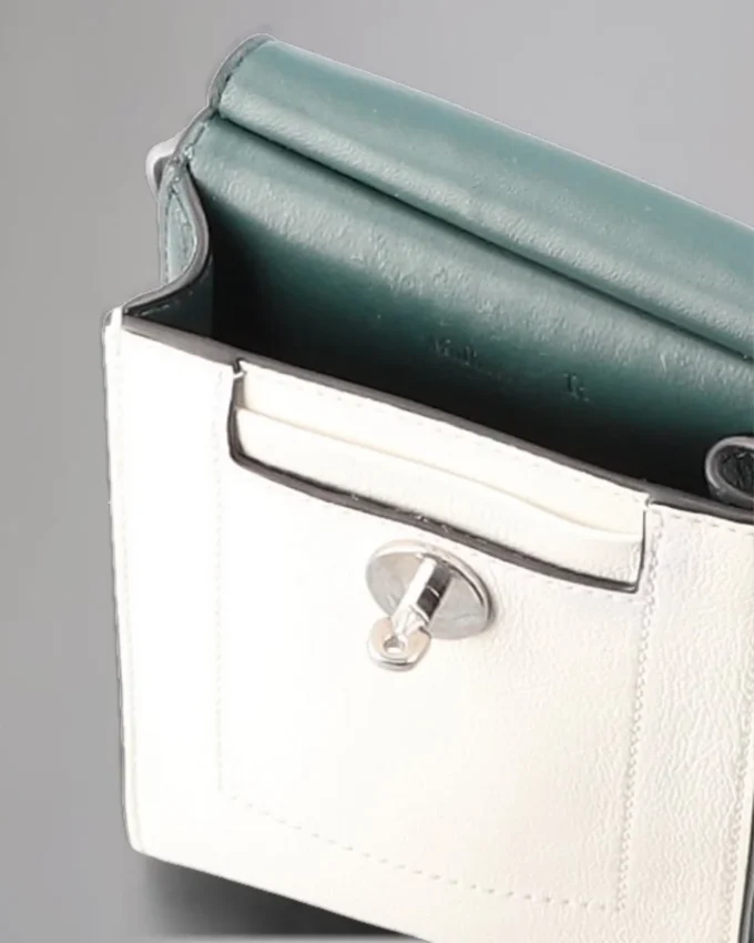 Mini Antony Begagnad Gräsgrön, vit & Mulberry Green Liten klassisk kornstruktur Mini Antony Begagnad Gräsgrön, vit & Mulberry Green Liten klassisk kornstruktur