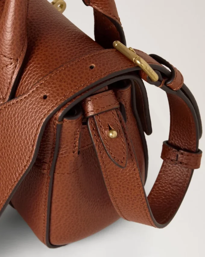 Mini Bayswater Oak Two-Tone Small Classic Grain Mini Bayswater Oak Two-Tone Small Classic Grain