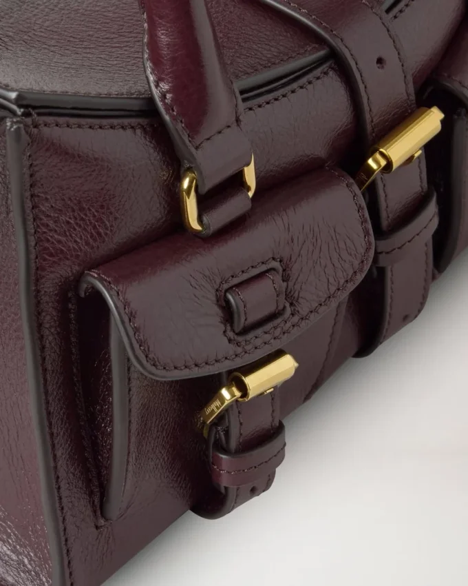 Mini Roxanne Oxblood högblankt läder – presenter till henne Mini Roxanne Oxblood högblankt läder – presenter till henne