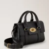 Mini Small Bayswater Svart Väska med klassiskt mönster och handtag Mini Small Bayswater Svart Väska med klassiskt mönster och handtag