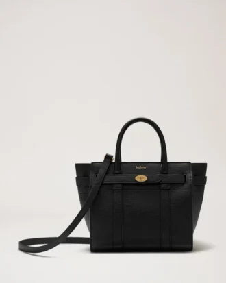 mini zipped bayswater svart liten klassisk kornstruktur 1 330x413 - Mini Zipped Bayswater Svart Liten klassisk kornstruktur