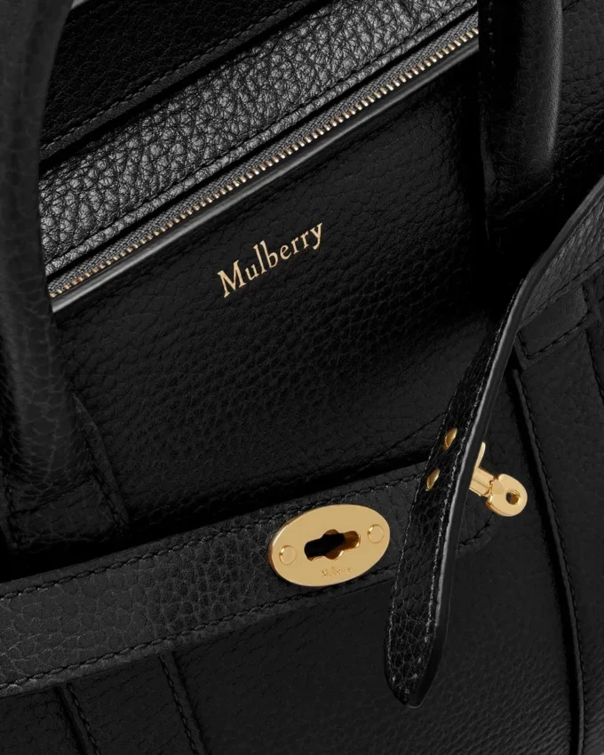 Mini Zipped Bayswater Svart Liten klassisk kornstruktur