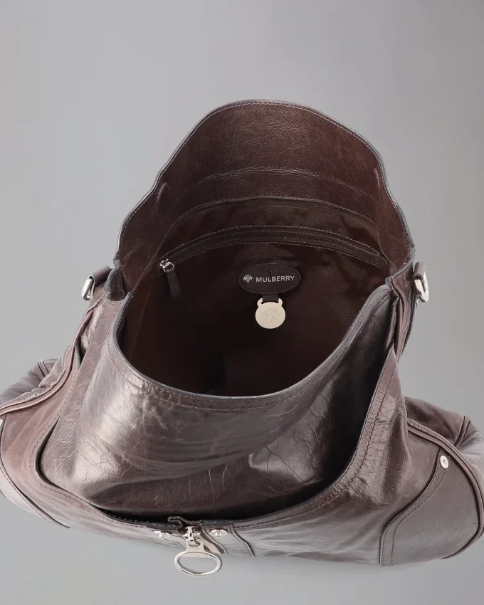 Poppy Hobo Begagnad chokladfärgad lättviktig antik läderväska