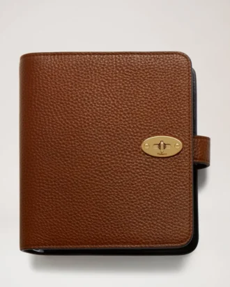 Postman’s Lock Agenda Oak Small Classic Grain Men Postman’s Lock Agenda Oak Small Classic Grain Men