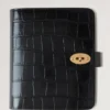 Postman’s Lock Agenda Svart Glansig Liten Krokodil Män Postman’s Lock Agenda Svart Glansig Liten Krokodil Män