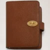 Postman’s Lock Pocket Book Oak Small Classic Grain