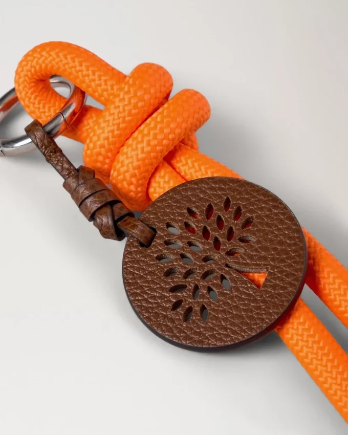 Repnyckelring i orange och blått blandat material