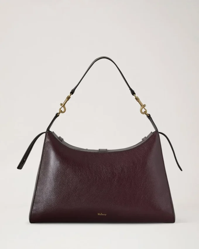 Roxanne axelväska Oxblood högblankt läder