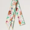 Smal scarf – grafiskt blommönster Linen Green & Buttermilk Återvunnen polyester Smal scarf – grafiskt blommönster Linen Green & Buttermilk Återvunnen polyester