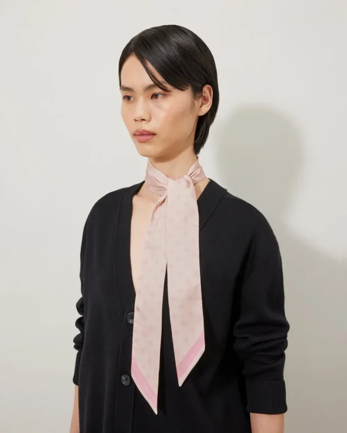 Smal scarf – Mulberry Tree Blossom Pink återvunnen polyester Smal scarf – Mulberry Tree Blossom Pink återvunnen polyester