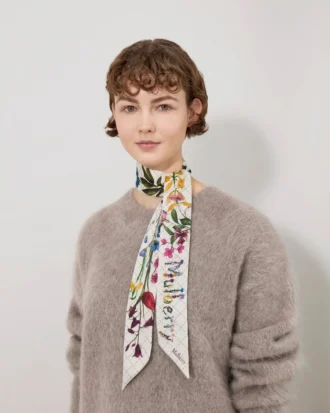 Smal scarf – vilda blommor, äggskal, återvunnen polyester