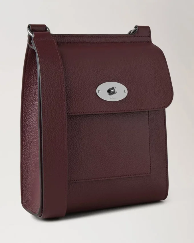Small Antony Black Cherry Small Classic Grain Dam Small Antony Black Cherry Small Classic Grain Dam