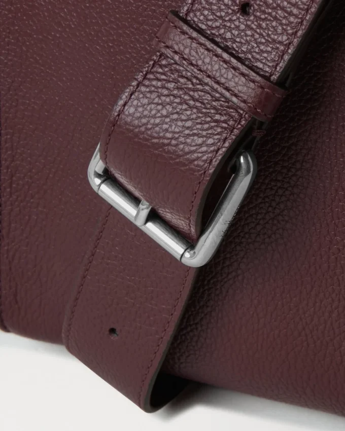 Small Antony Black Cherry Small Classic Grain Dam Small Antony Black Cherry Small Classic Grain Dam