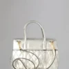 Small Bayswater, begagnad, ljus silverfärgad, quiltad, slät kalvskinn Small Bayswater, begagnad, ljus silverfärgad, quiltad, slät kalvskinn