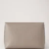Small Darley-kosmetisk väska i kashmir, taupe, liten, klassisk struktur Small Darley-kosmetisk väska i kashmir, taupe, liten, klassisk struktur