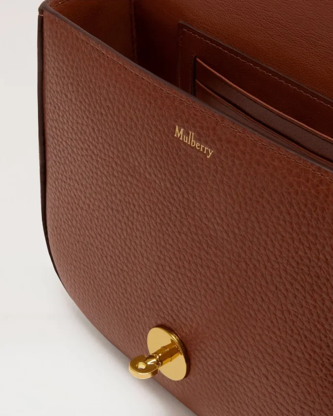 Small Darley-skolväska i ek, tvåfärgad, Small Classic Grain Small Darley-skolväska i ek, tvåfärgad, Small Classic Grain
