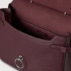 Stor Amberley-väska med handtag, svart körsbär, liten klassisk struktur Stor Amberley-väska med handtag, svart körsbär, liten klassisk struktur