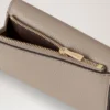 Vikbar plånbok för flera kort, Cashmere Taupe, Small Classic Grain