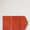 Vikbar plånbok med flera kortfack, korallorange, liten, klassisk struktur Vikbar plånbok med flera kortfack, korallorange, liten, klassisk struktur