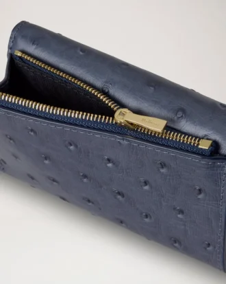 Vikbar plånbok med flera kortfack Stormy Blue Ostrich Women Vikbar plånbok med flera kortfack Stormy Blue Ostrich Women