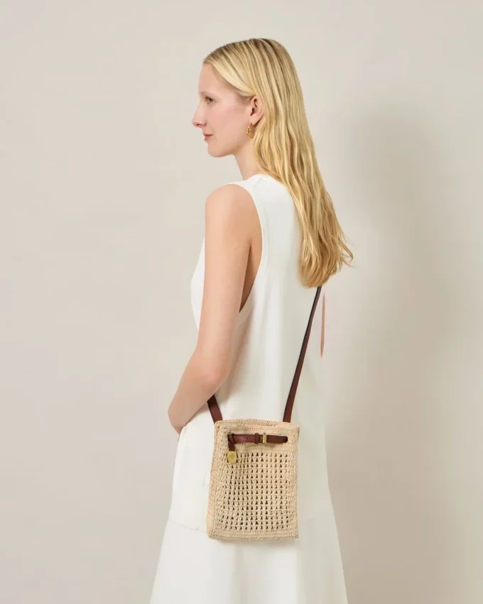 Virkad crossbody-väska Naturlig virkad raffia Sommarutgåva Virkad crossbody-väska Naturlig virkad raffia Sommarutgåva